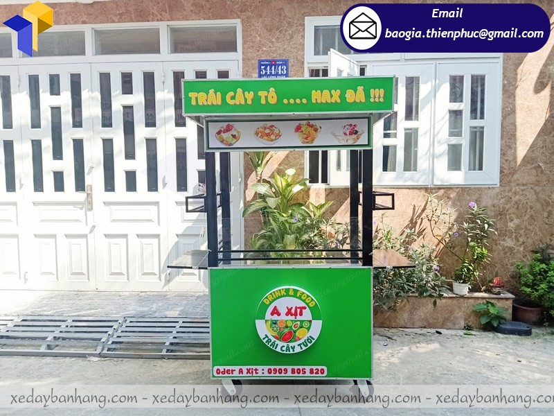 Xe sắt bán trái cây tô giá rẻ thiết kế mái tôn vuông hiện đại